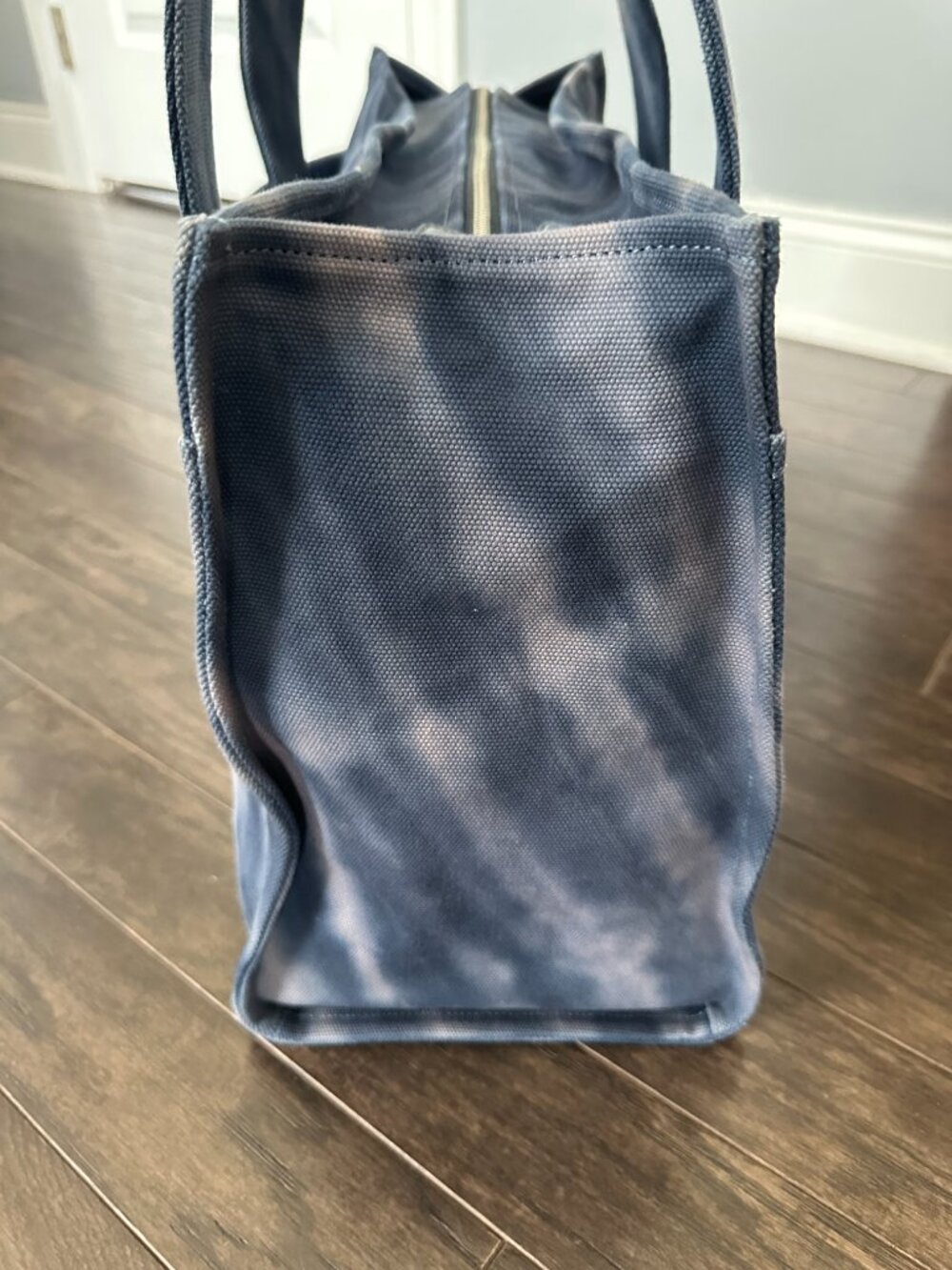 Women's Blue Cargo 40 Tie-Dye Tote Bag Style #C2457-CU080 - Picture 6 of 11